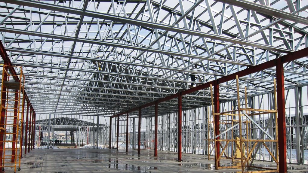 What Sets Apart a Warehouse Construction with Dedicated Project Managers and Superintendents?