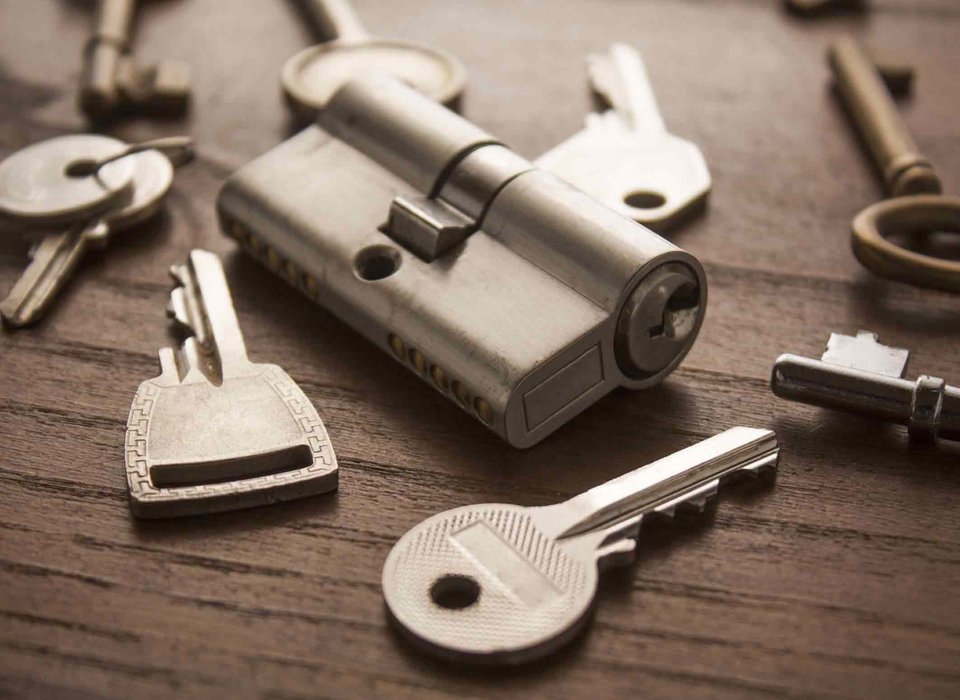 Commercial locksmith Nassau County
